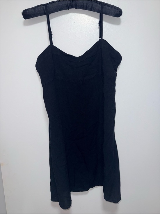 Dresses & Skirts - Classic Black Spaghetti Strap Mini Dress *no size tags